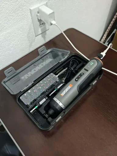 מברגה חשמלית נטענת Worx WX240 — קומפקטית עם 30 ביטים, נטענת USB ותאורת LED - תמונה 3